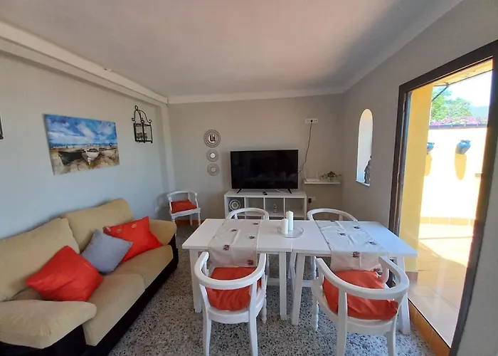 Casa Bueno نيرخا